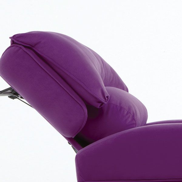 HydroCare Features-1-Back Angle Recline (BAR)