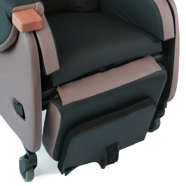 HydroTilt Features-6-Negative angle leg rest