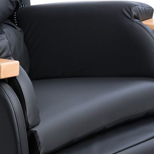 HydroTilt Features-7-Adjustable Seat Depth