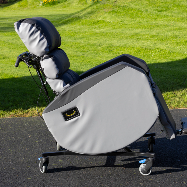 MultiAdjust Advance Features-2-Back Angle Recline