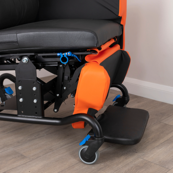 SmartSeat Pro II Features-8-Removable Armrests (1)